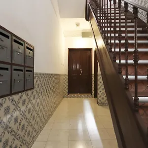  Apartment Typical Mouraria By Homing